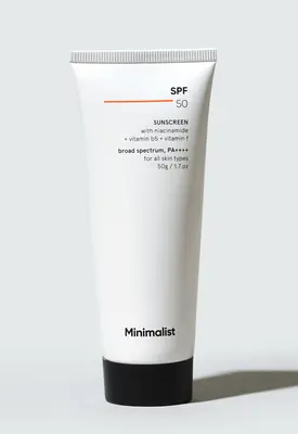 MINIMALIST SPF 50 SUNSCREEN WITH NIACINAMIDE + VITAMIN B5+ VITAMIN F 50G