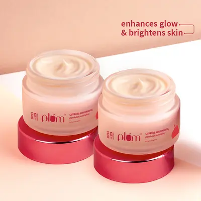 Plum Goodness Saffron & Kumkumadi Oil Glow Bright Moisturizer with SPF 35 (50 g) - Pack of 2