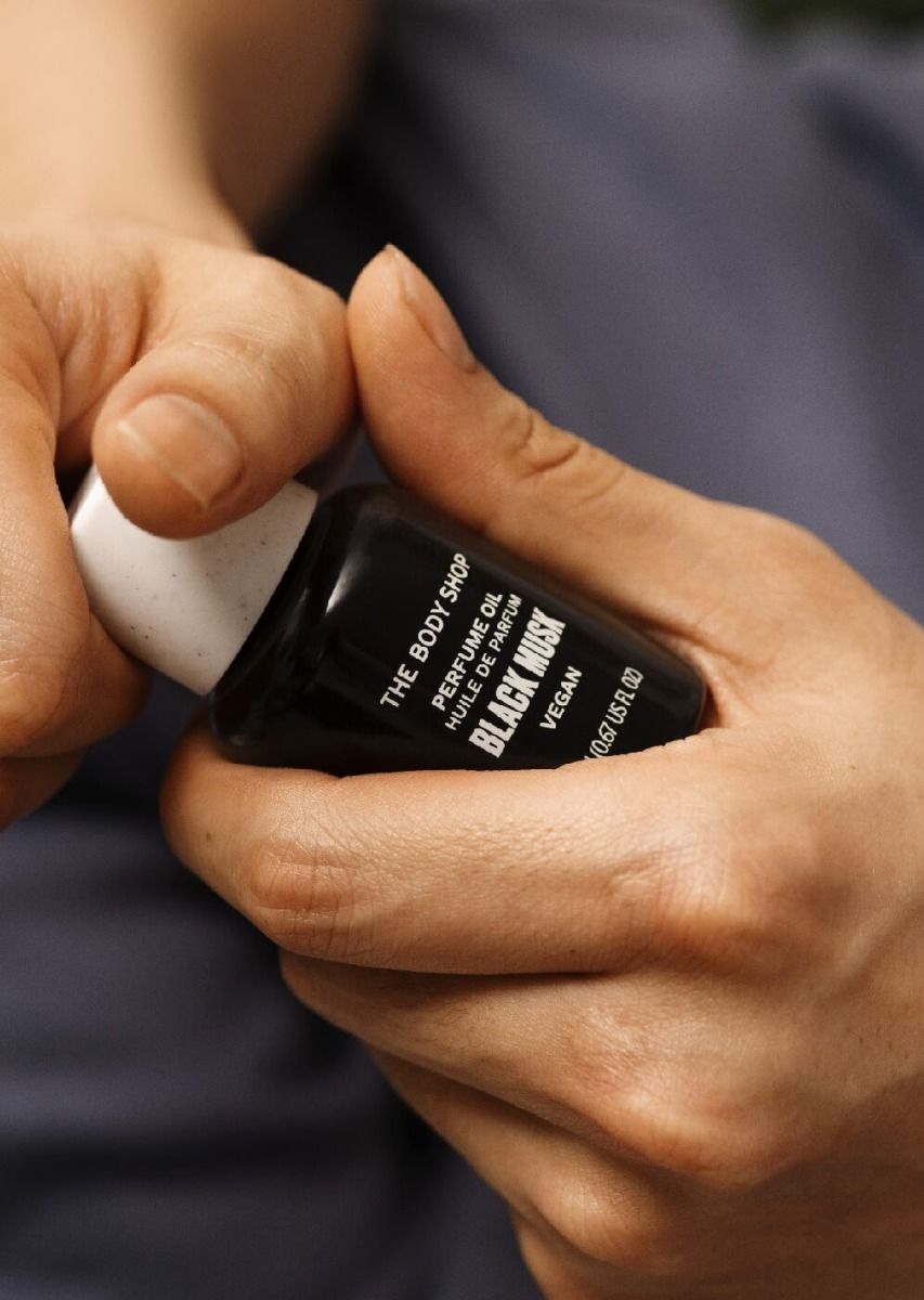 The Body Shop Black Musk Perfume Oil-20ML — photo 2